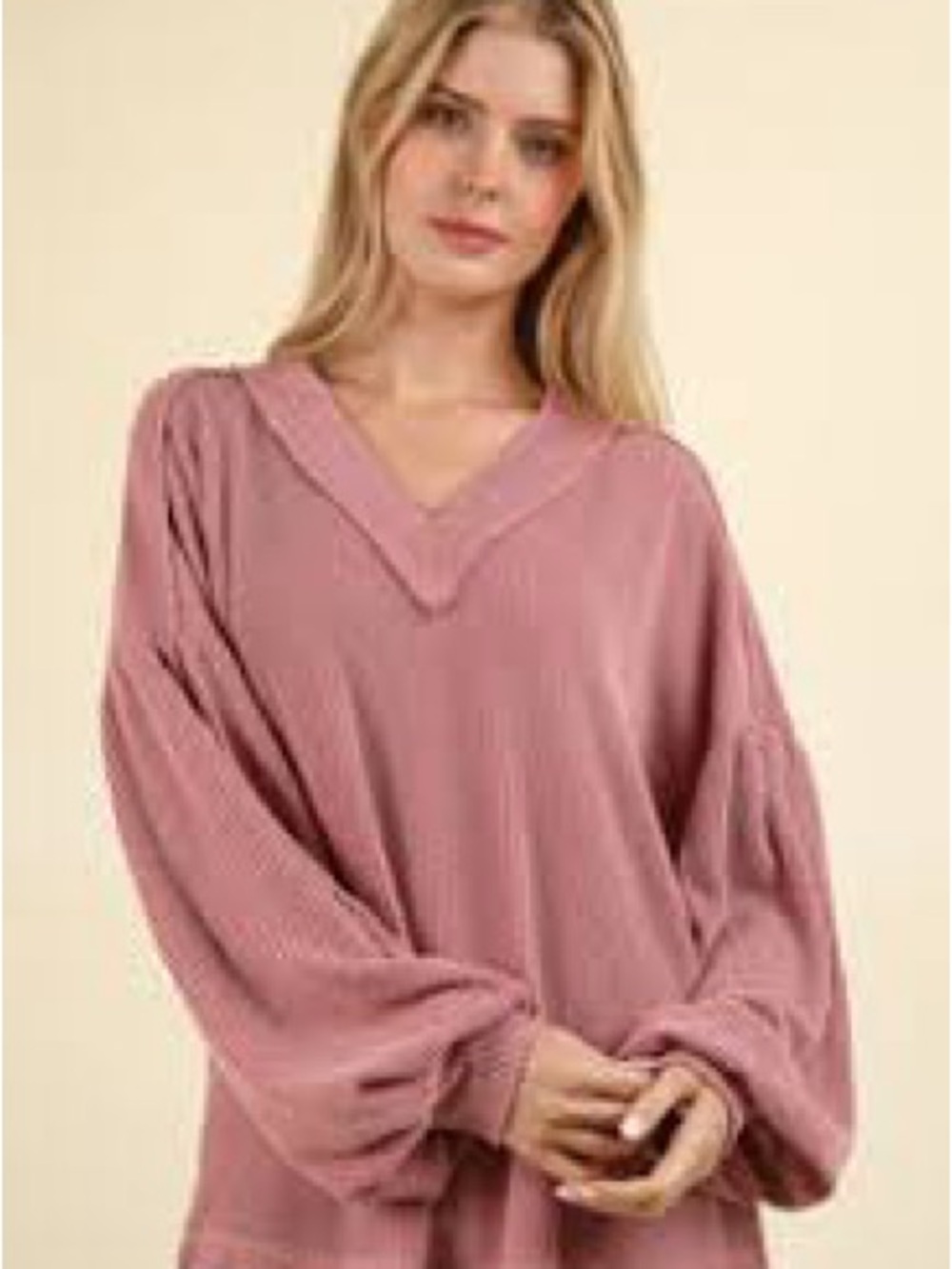 New In Boho Waffle Knit V-Neck Lantern Sleeve Sweater - Mauve, Size S - Picture 11 of 13